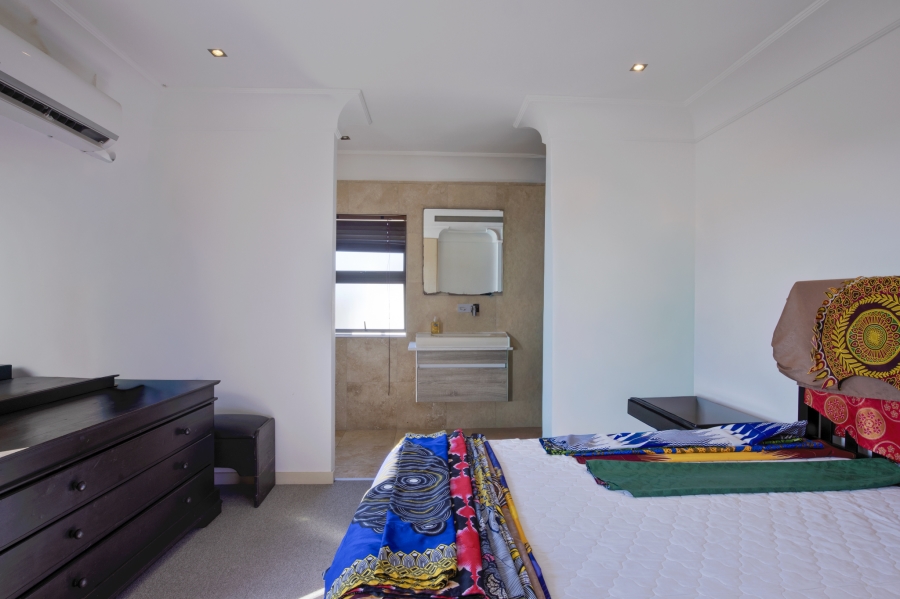 5 Bedroom Property for Sale in Big Bay Western Cape